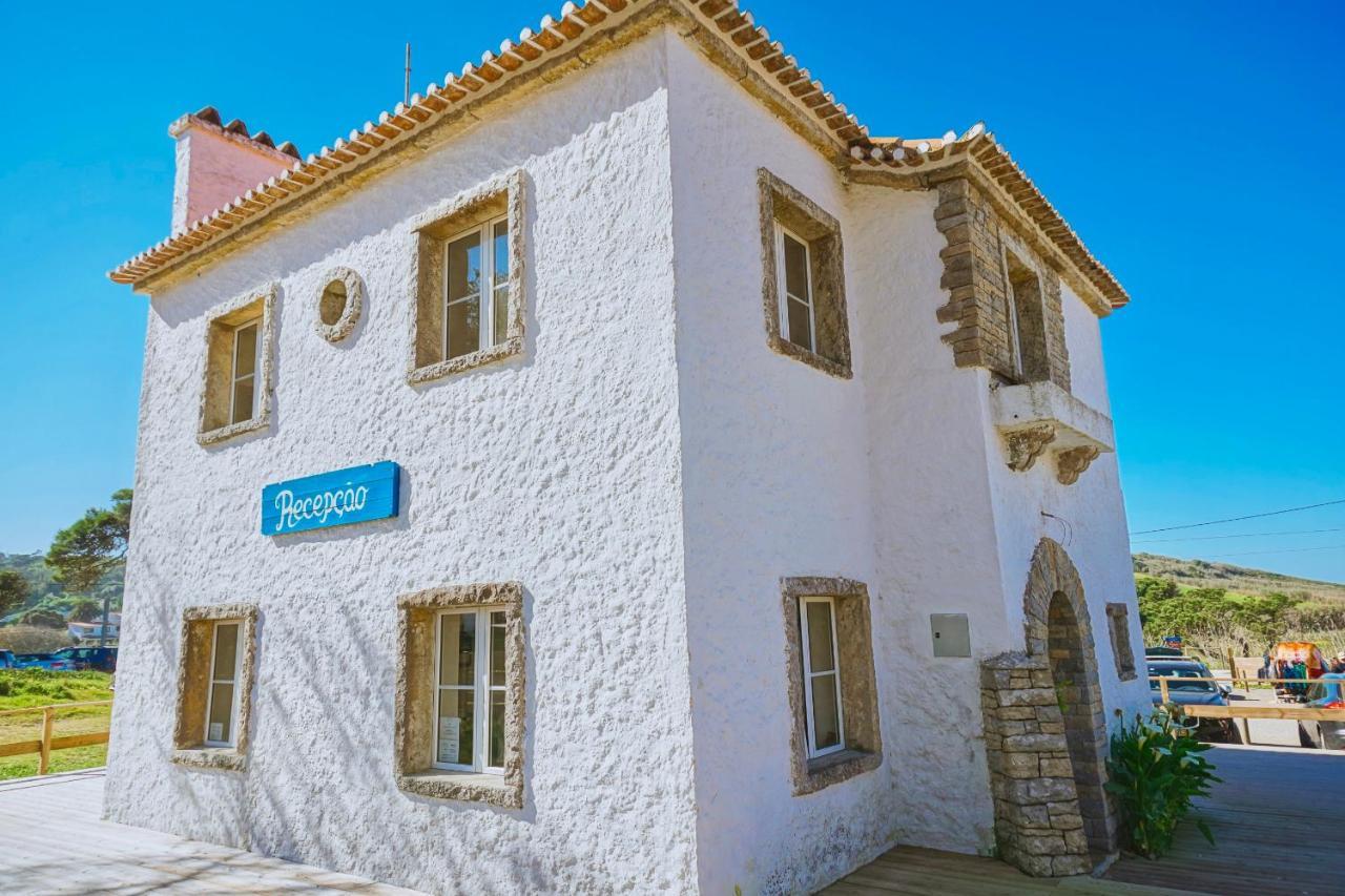 Oasis Backpackers Hostel Sintra Surf Colares Exterior photo