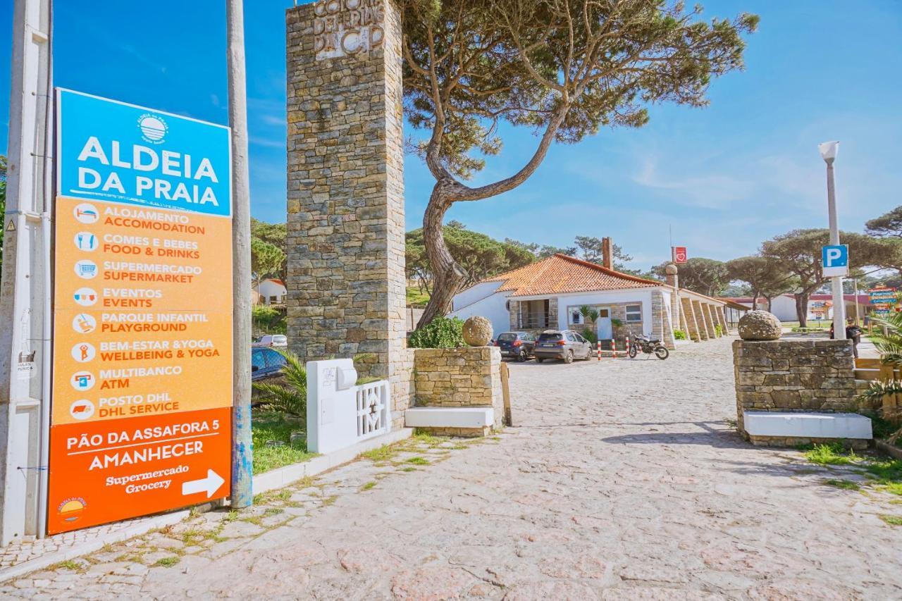 Oasis Backpackers Hostel Sintra Surf Colares Exterior photo